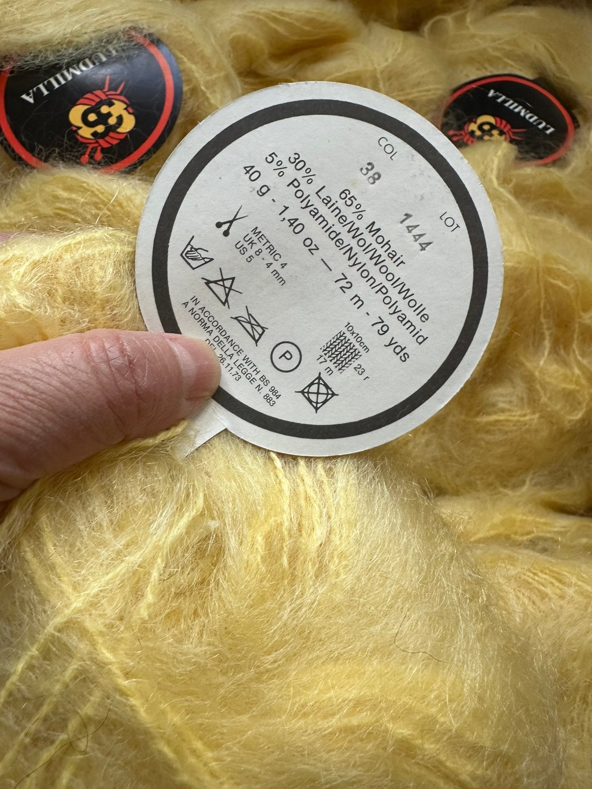 Laine et mohair tricotés, Animaux & Accessoires, Enlèvement ou Envoi, Comme neuf