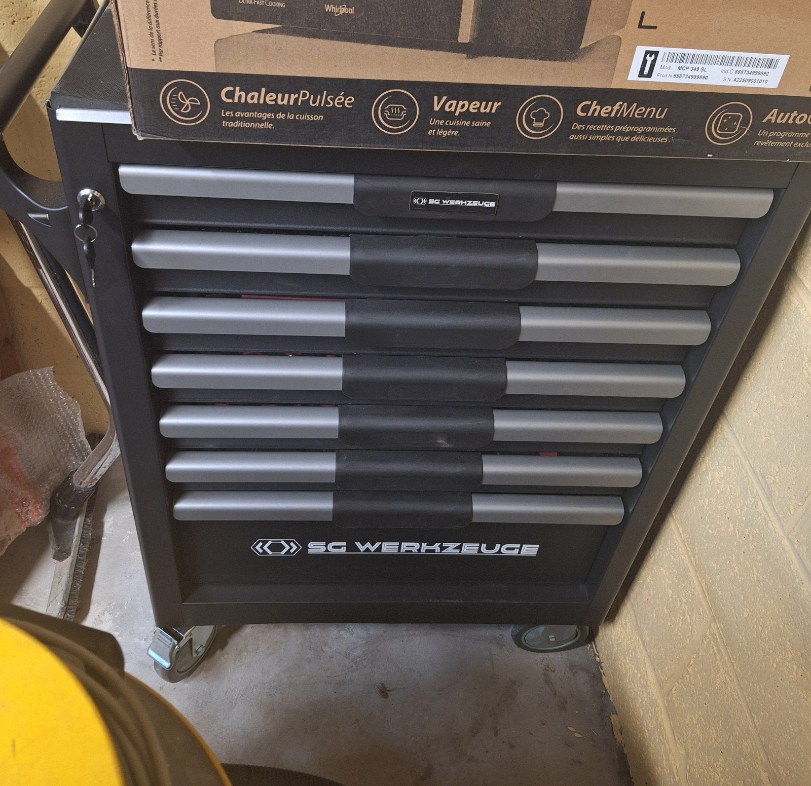 Nieuwe complete trolley met 7 laden!, Gevuld, Nieuw