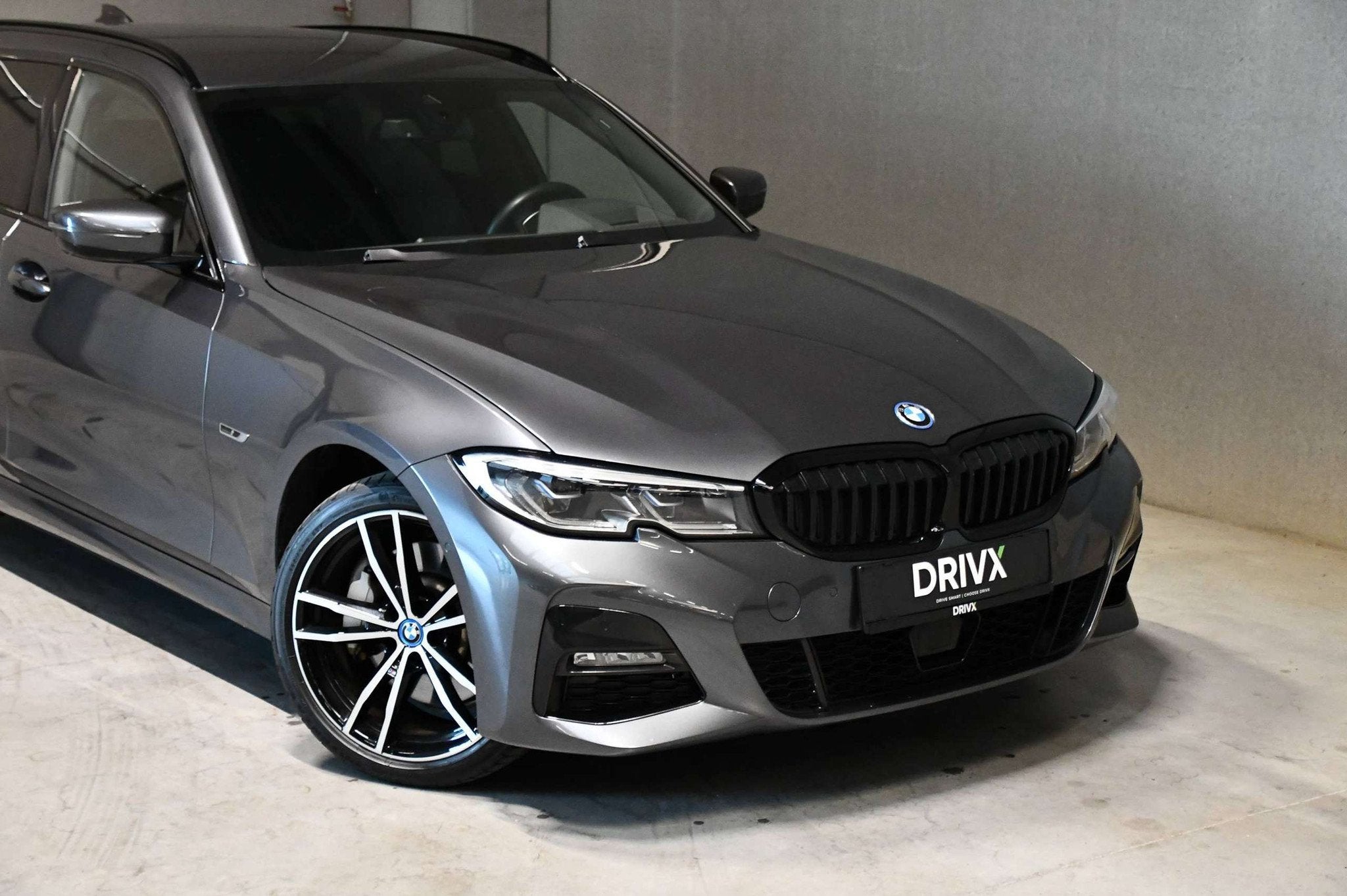 BMW 3 Serie 330 330e Touring - PHEV - M-Sport - Keyless - La, Achat, Euro 6, Noir, Automatique