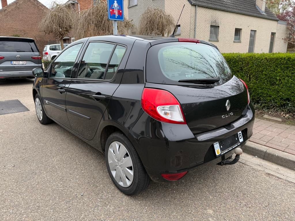 Renault Clio 1.2i, 35.806km, 5 deurs,1 eigenaar, als nieuw, Auto's, Renault, Particulier, Clio, ABS, Airbags, Boordcomputer, Centrale vergrendeling