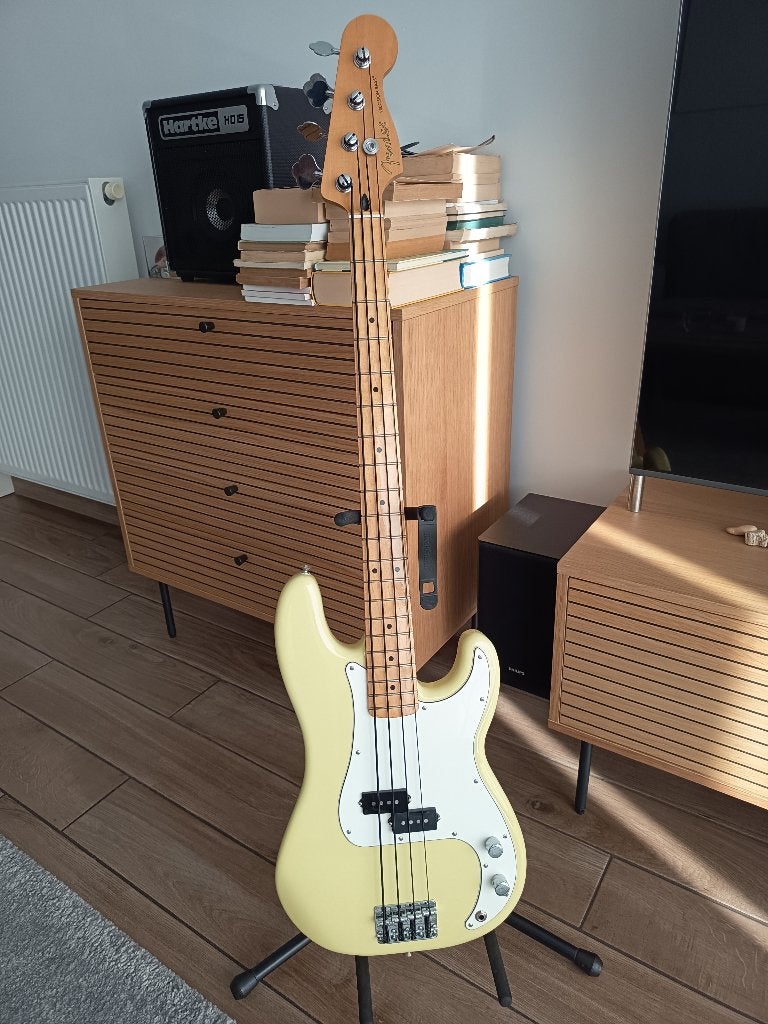 Fender Precision Bassist 2 MIM, Muziek en Instrumenten, Snaarinstrumenten | Gitaren | Bas, Ophalen, Nieuw, Elektrisch
