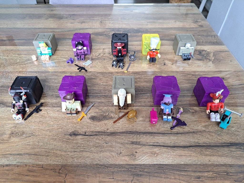 Objets de collection Roblox, poupées, Collections, Jouets miniatures, Comme neuf, Enlèvement ou Envoi