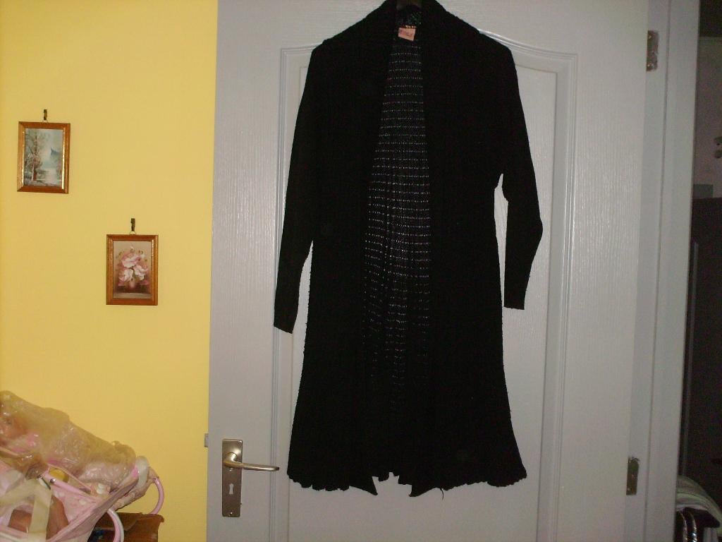 a vendre pull gilet pour dame, Ophalen of Verzenden, Nieuw, Zwart