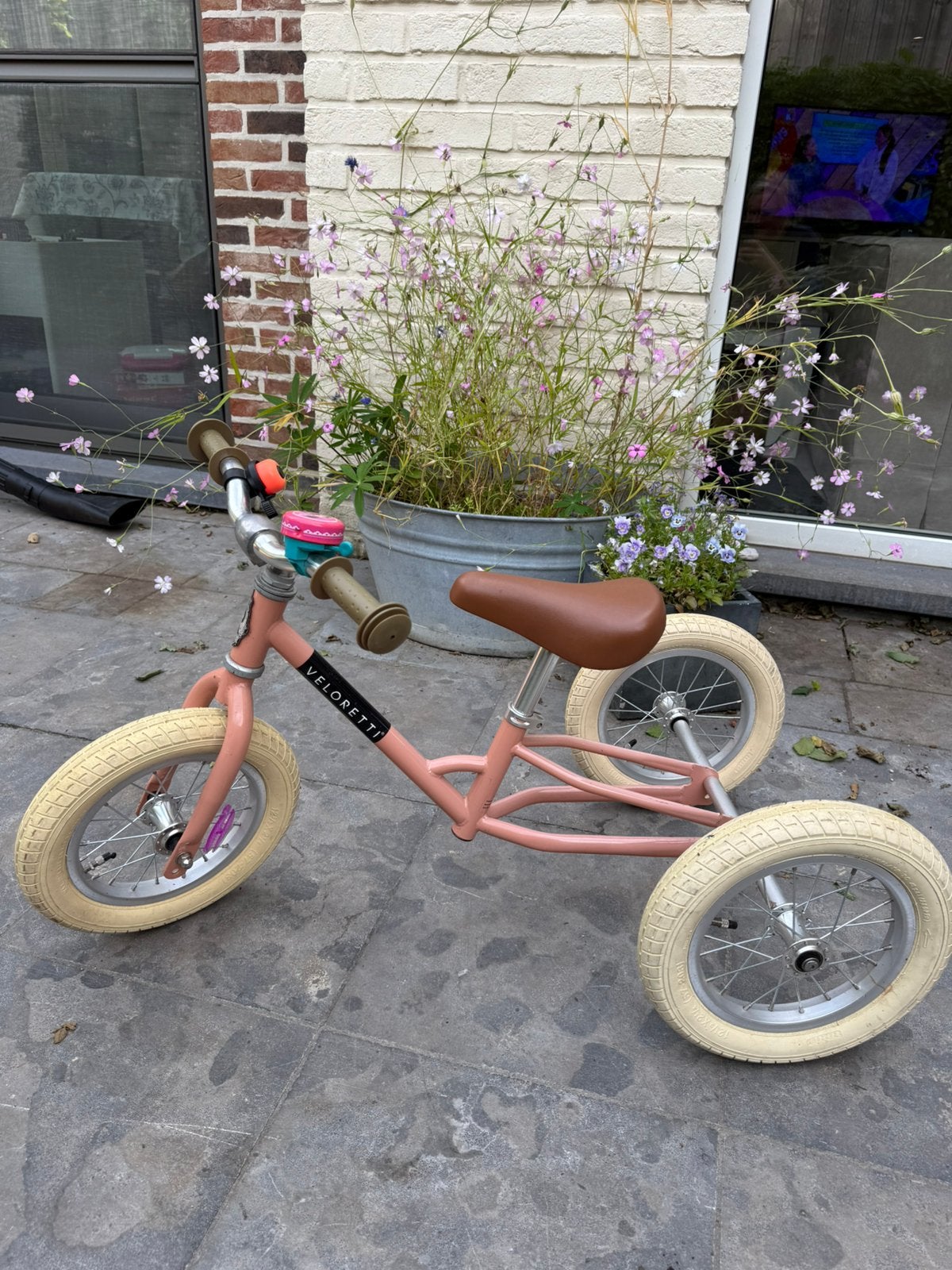 Veloretti loopfiets 12 inch - 2 in 1, Fietsen en Brommers, Ophalen, Zo goed als nieuw