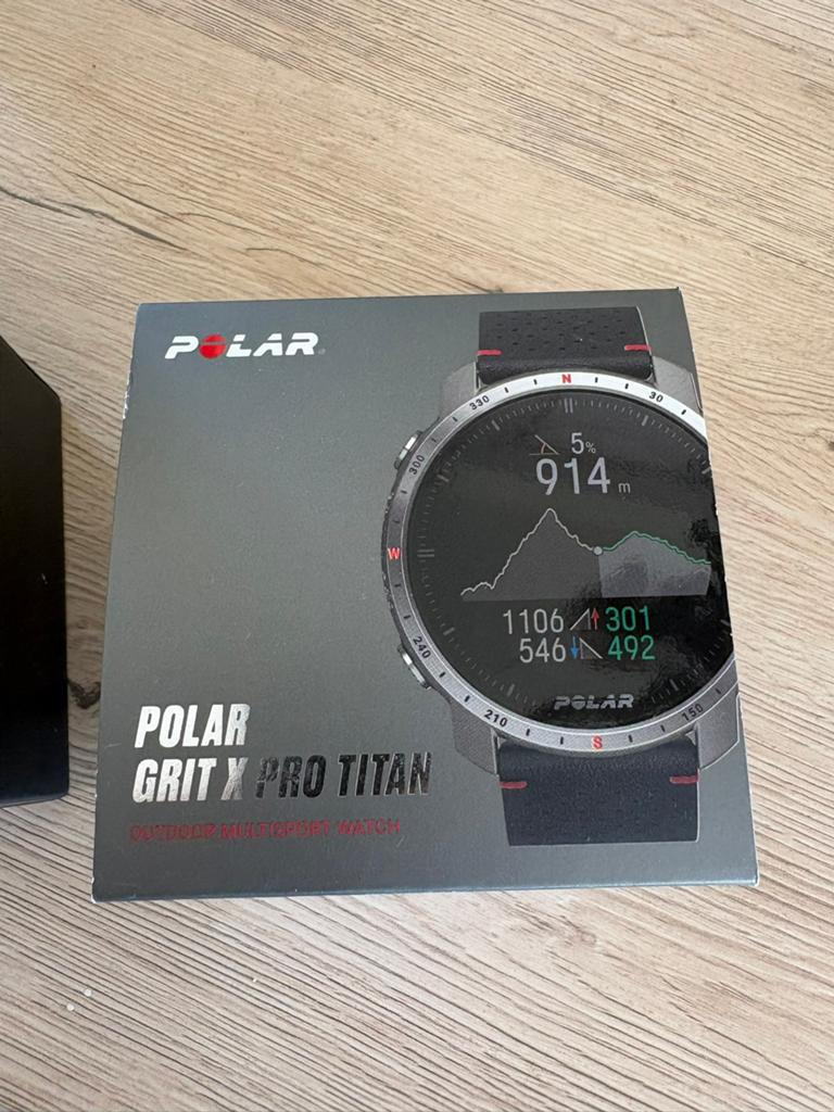 Polar grit x pro titan, Ophalen, Waterdicht, Hoogte, Zo goed als nieuw
