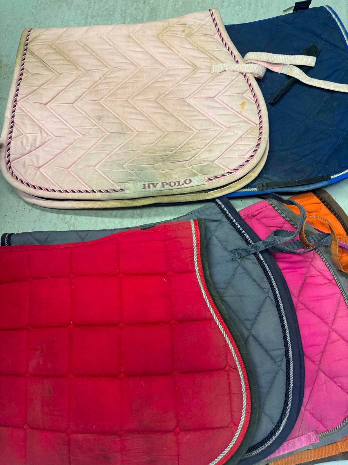Verschillende zadeldoeken, Animaux & Accessoires, Chevaux & Poneys | Couvertures & Couvre-reins, Enlèvement, Utilisé, Bleu, BR