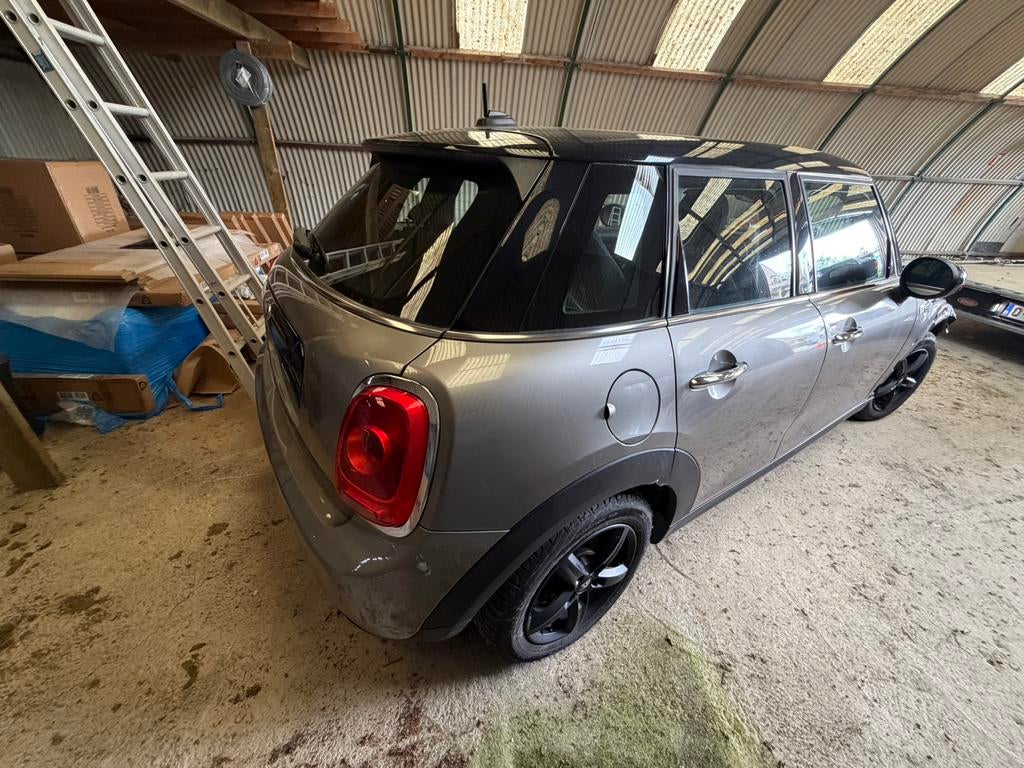 Mini cooper D *SCHADEWAGEN*, Ophalen, Gebruikt, Mini