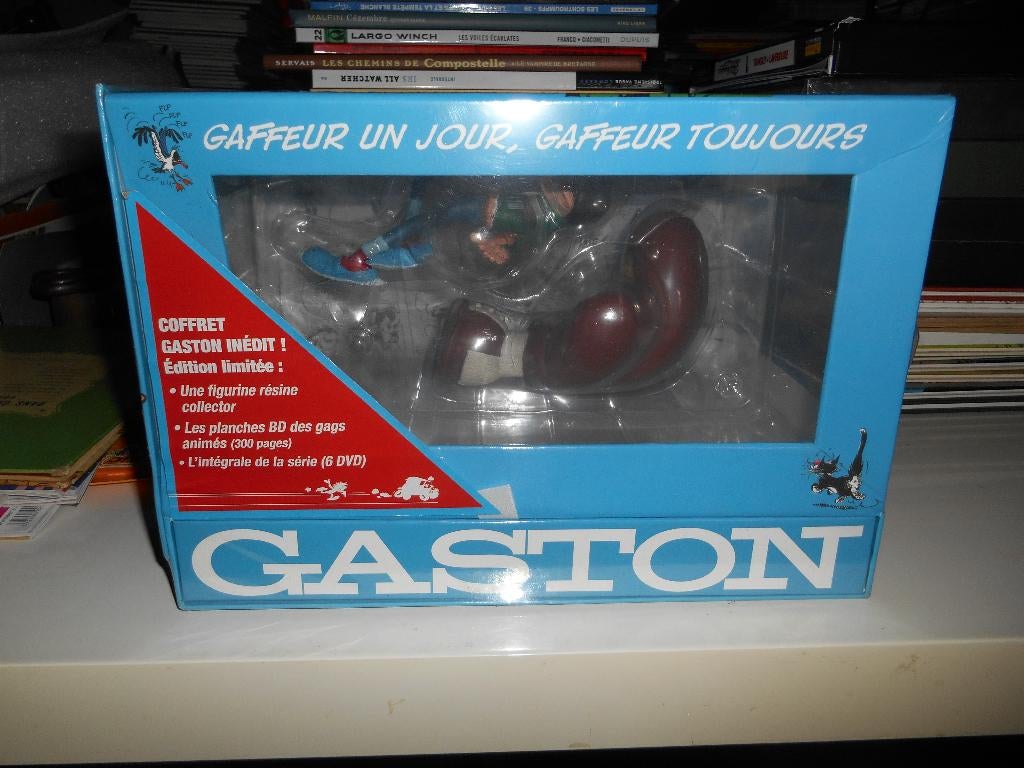 Coffret Gaston Collector ( figurine résine + 6 DVD+ livre), Enlèvement ou Envoi
