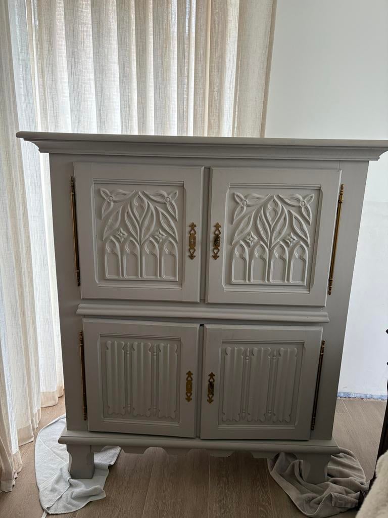 Houten dressoir, Ophalen, Gebruikt, Overige houtsoorten, Met deur(en)