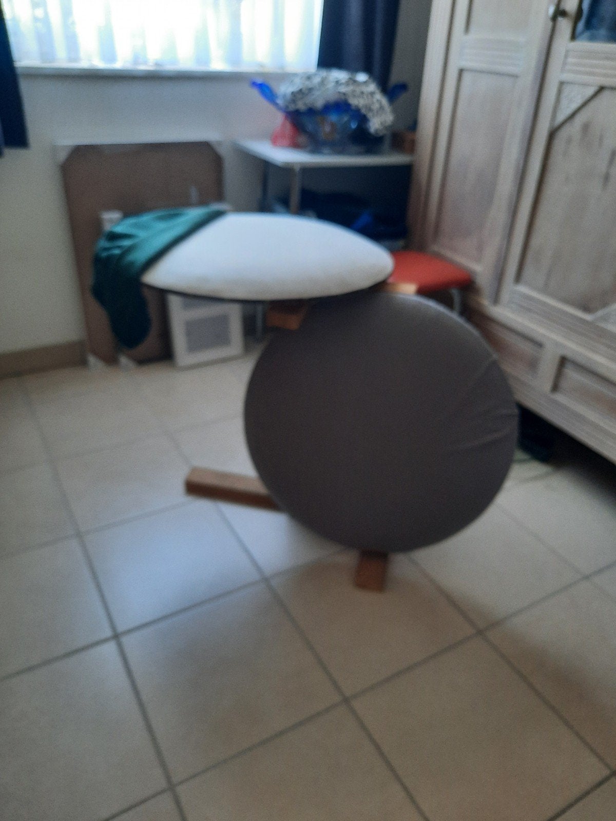 Kantklossen, Ophalen, Garen
