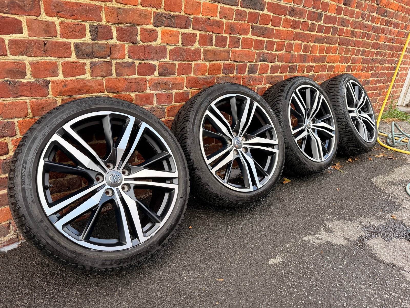 Jantes 19 pouces R-design pour Volvo V60, Enlèvement, 4 Saisons, Pneu(s)