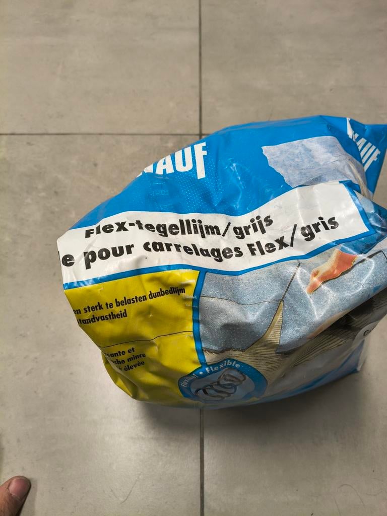 Tegellijm,voegsel,egalisè restjes, Doe-het-zelf en Bouw, Ophalen