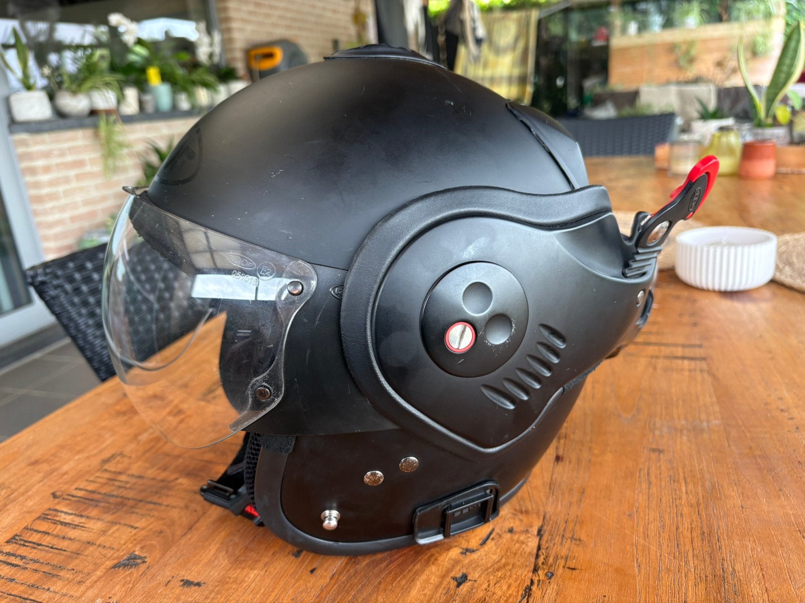 Roof Boxer V8 - mat zwart, Motos, Vêtements | Casques de moto, Autres marques, M, Seconde main, Enlèvement