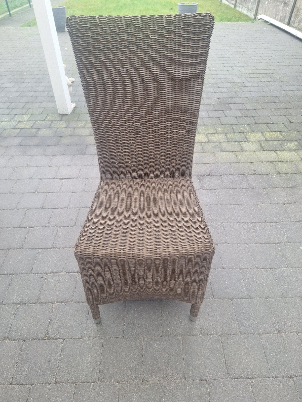 4 rieten stoelen, Enlèvement