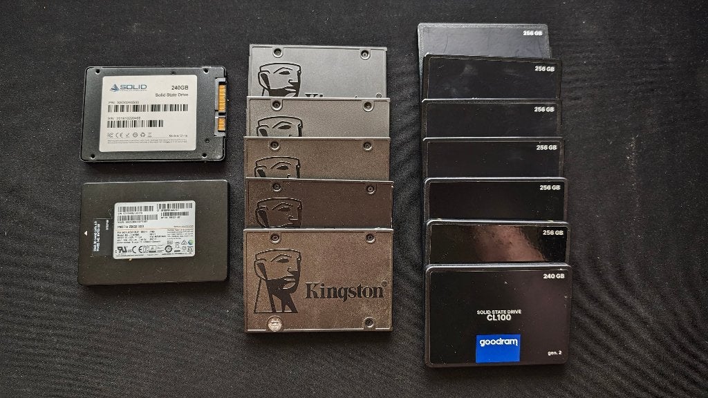 Verschillende 2.5" SSD sata schijven ( samen of apart ), Informatique & Logiciels, Enlèvement ou Envoi, Interne, Utilisé, Desktop