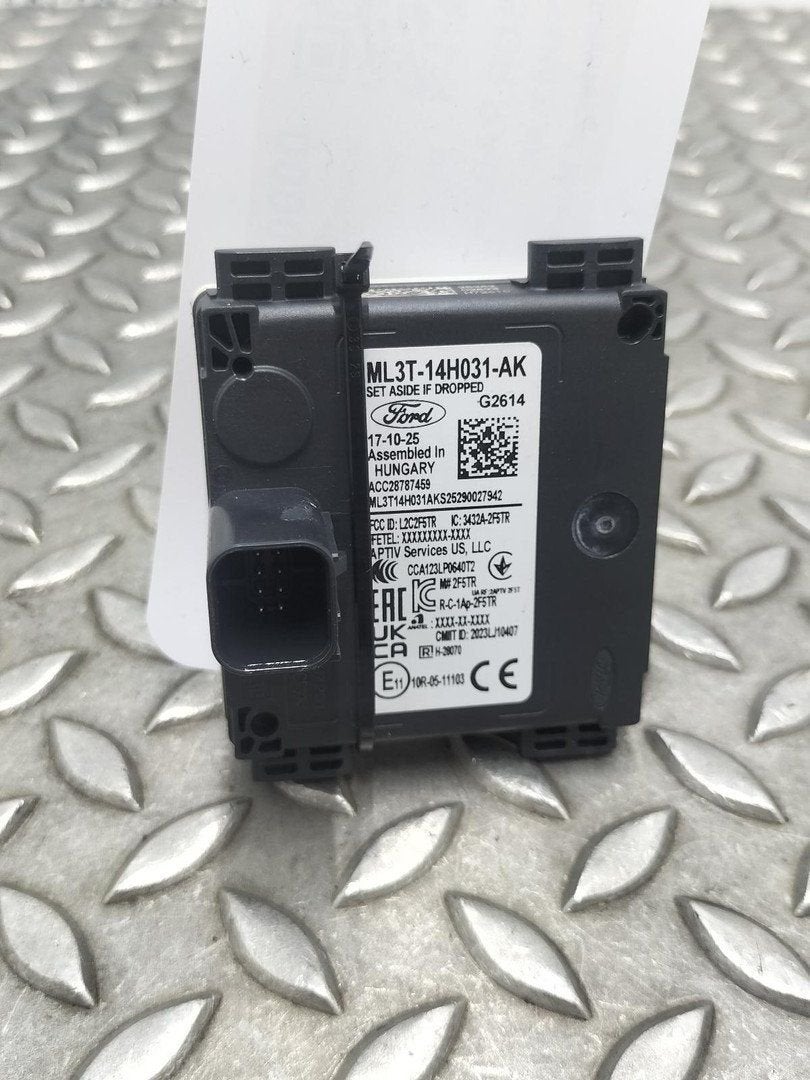 FORD PUMA ST-Line SENSOR RADAR ML3T14H031AK 2025, Enlèvement ou Envoi, Utilisé, ARN reconnu