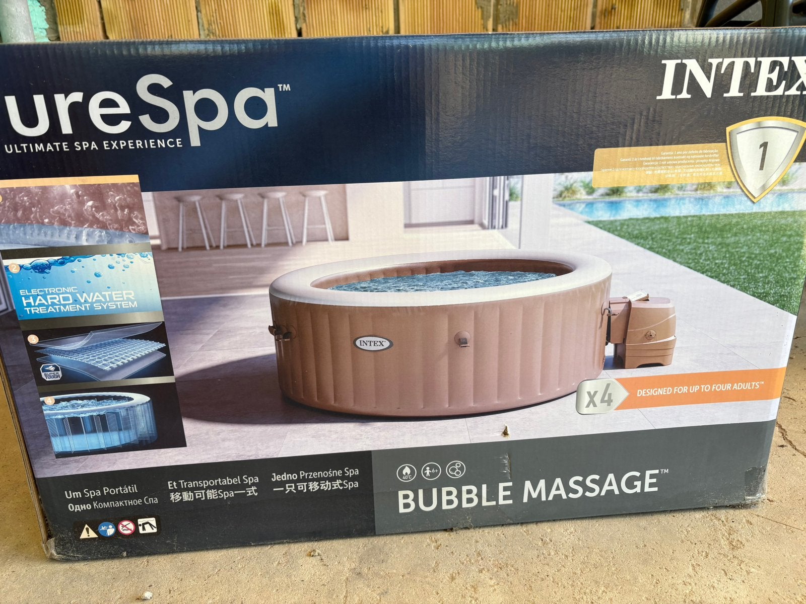 Jacuzzi 4 places, Jardin & Terrasse, Enlèvement, Neuf, Gonflable