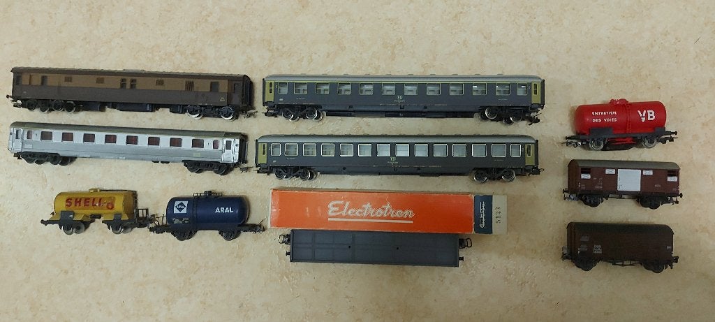 Wagons, Enlèvement ou Envoi, Utilisé, Courant continu ou Courant alternatif, Liliput