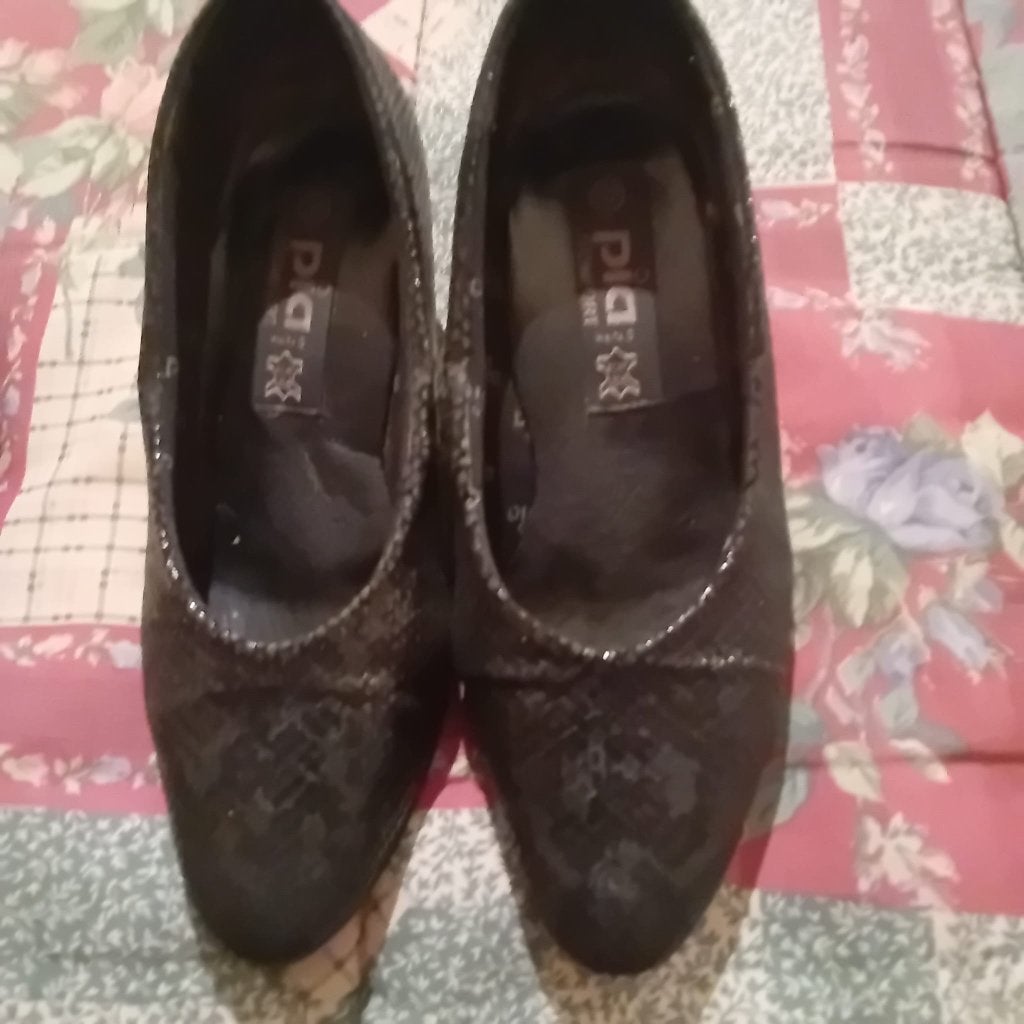 Pia Comfort zwarte pumps met subtiele glitter – maat 37, Kleding | Dames, Ophalen, Pumps, Zwart, PIA