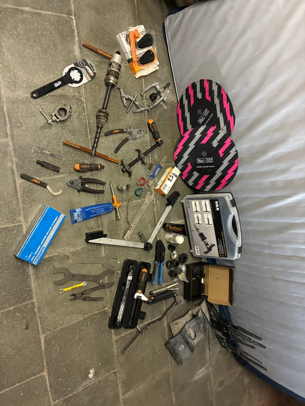 Lot gereedschap fiets werkplek, Enlèvement, Comme neuf