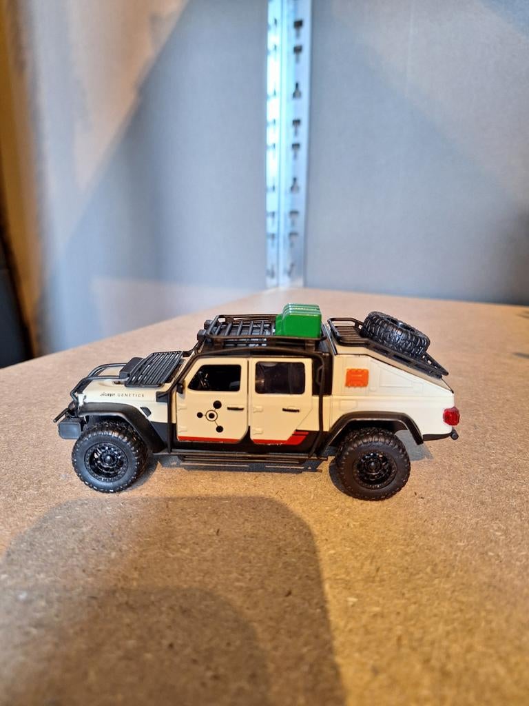 Jurassic voertuigen, Ophalen