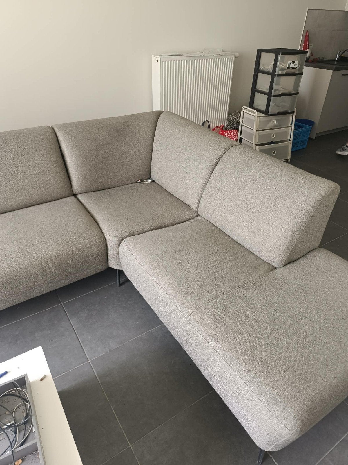 Te koop hoeksalon, Ophalen