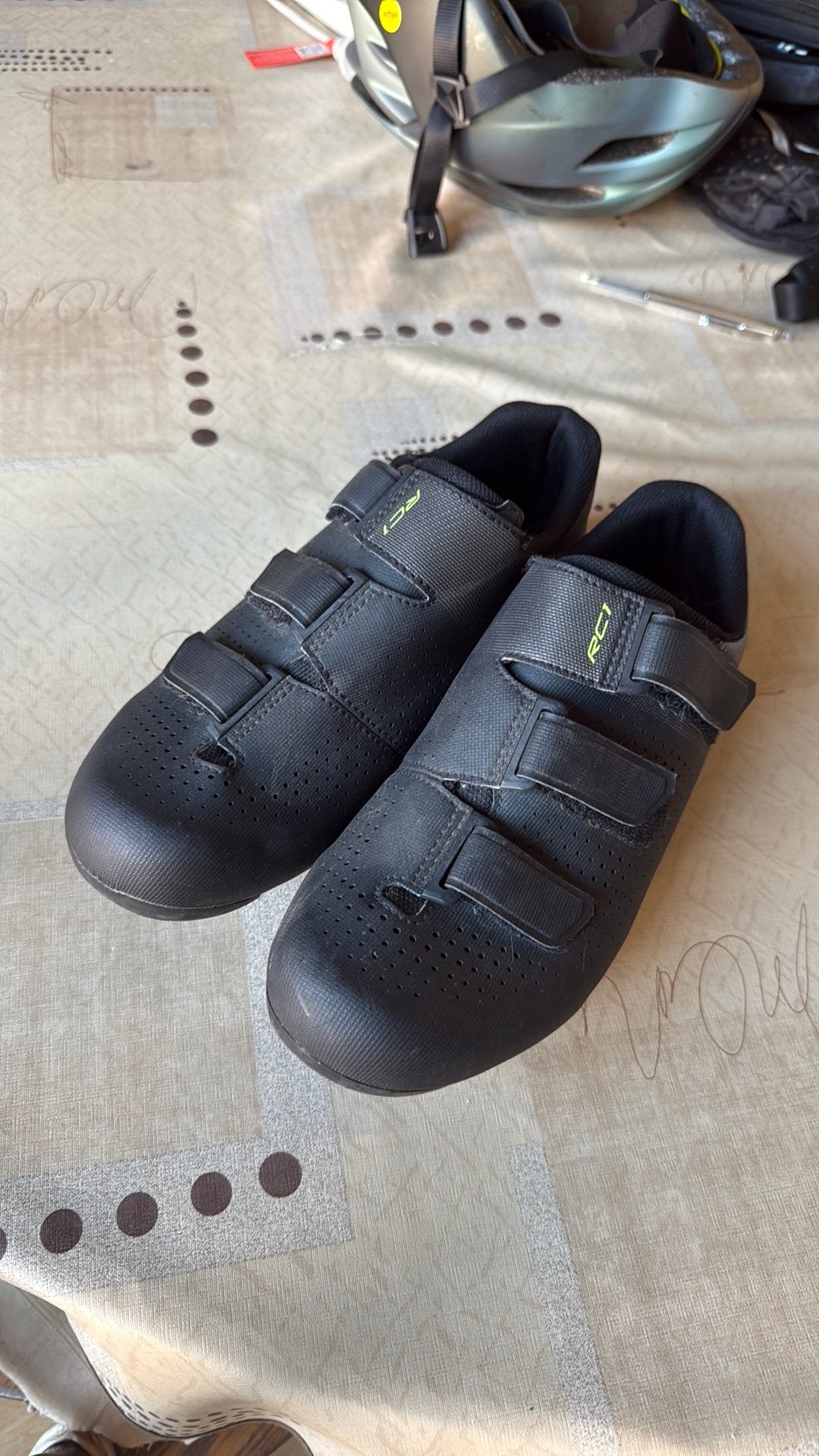 Shimano RC1 fietsschoenen (maat 43), Ophalen, Zo goed als nieuw, Schoenen