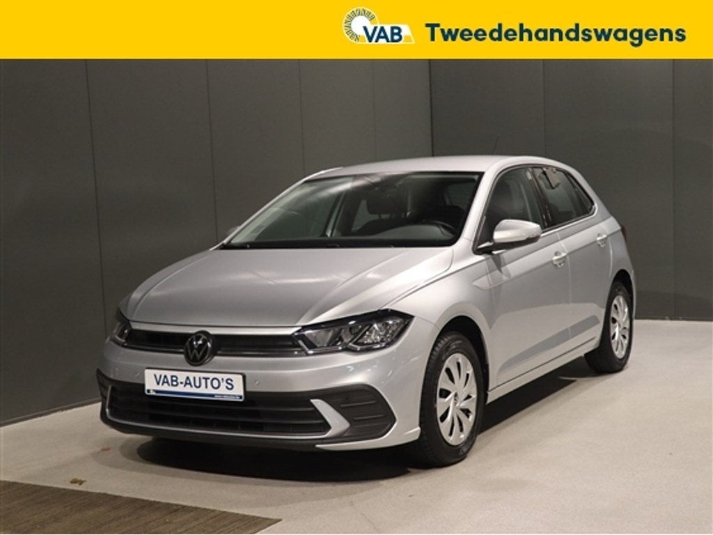 Volkswagen Polo   1.0L TSI LIFE, 118 g/km, Zwart, https://public.car-pass.be/vhr/aeb97e4c-e264-4d5b-b66b-4e4244fa9217, 95 pk