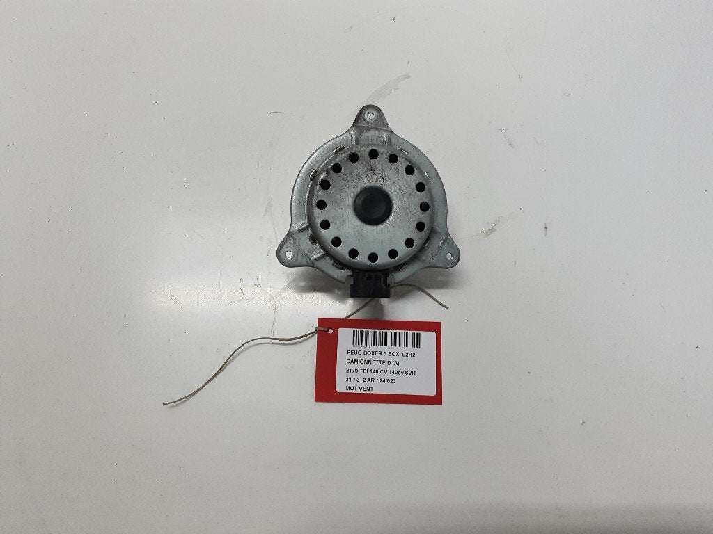 VENTILATEUR RADIATEUR MOTEUR Boxer (U9) (A191018730A), Kontakt-peugeot@peugeot.com, Utilisé, Peugeot Deutschland GmbH, Bahnhofsplatz
65423  Rüsselsheim, DE