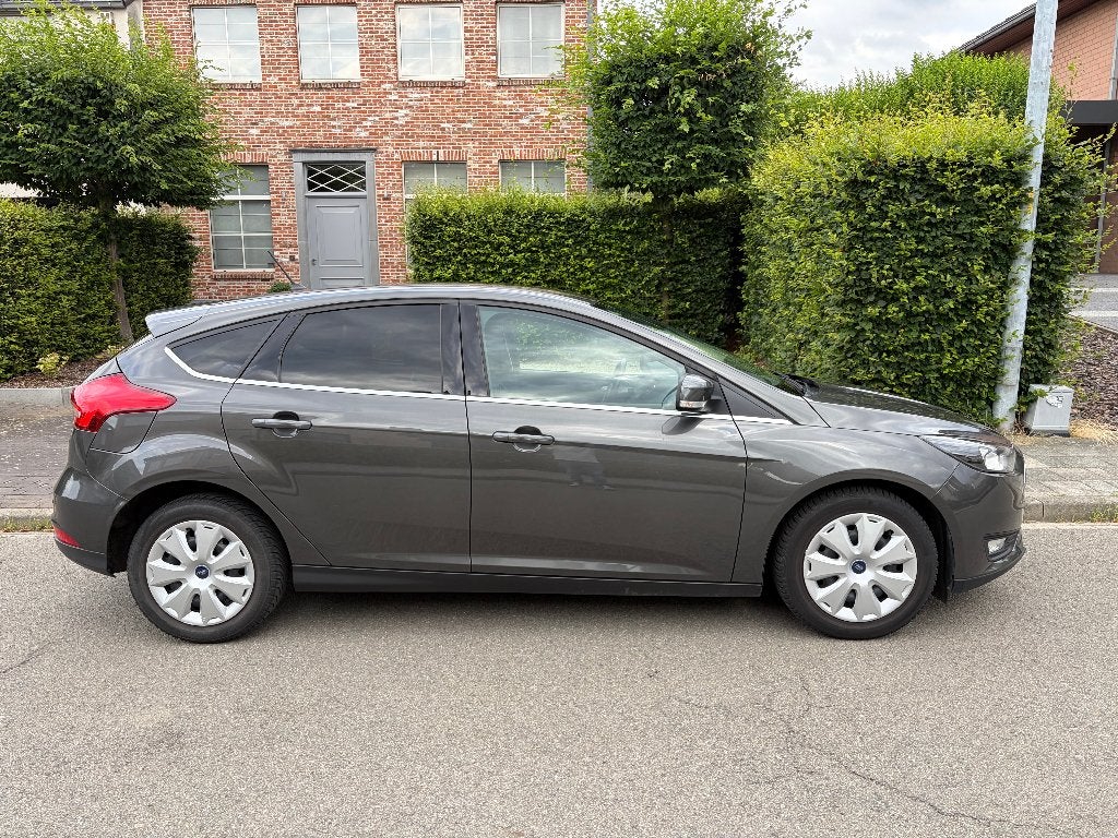 Ford Focus Ecoboost Trend Edition, Autos, Ford, Focus, Argent ou Gris, Achat, Euro 6