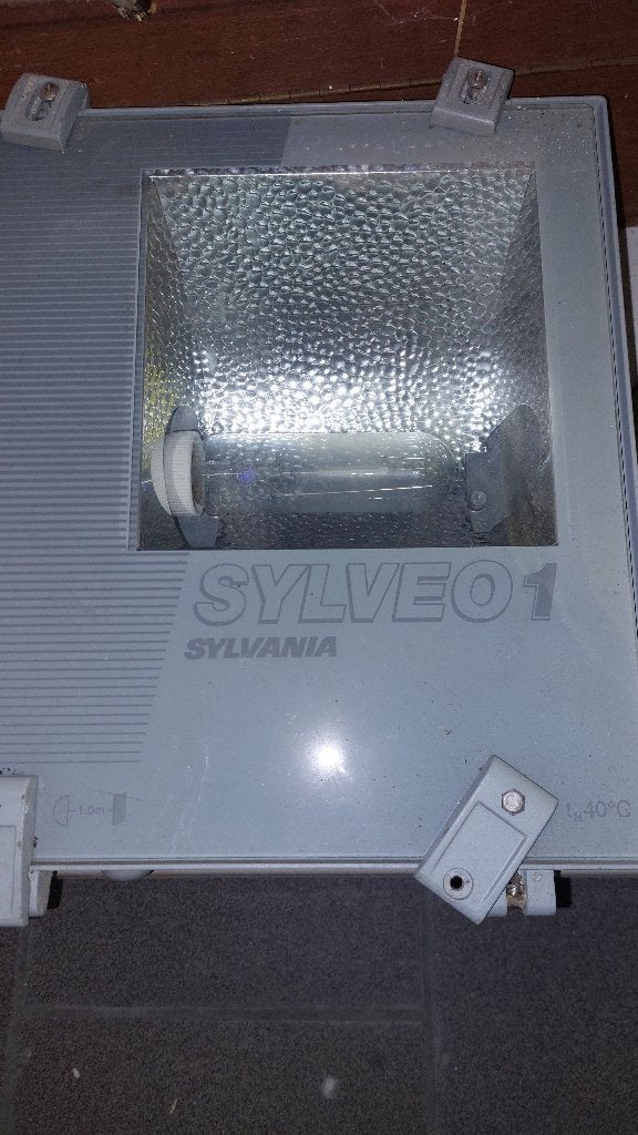 lampe à décharge, Enlèvement ou Envoi, Utilisé, 200 à 500 watts, Lampe avec luminaire