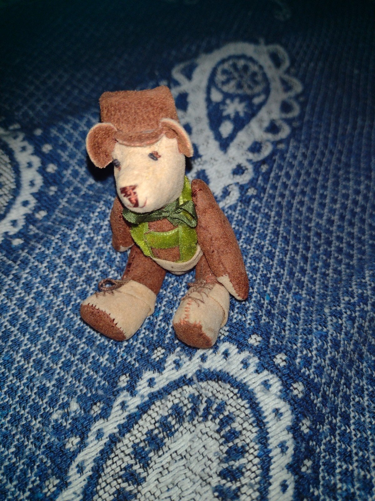 miniatuur beertje, Ophalen, Poppenhuis