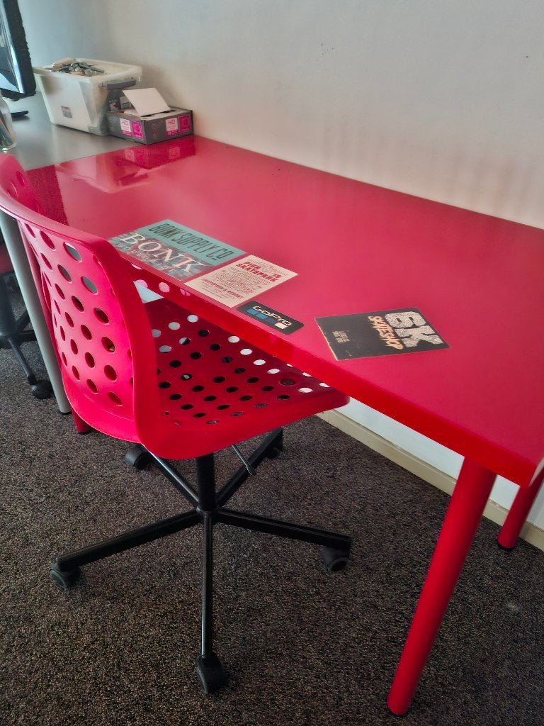 Bureau, Huis en Inrichting, Ophalen, Gebruikt, 120 cm, Rood