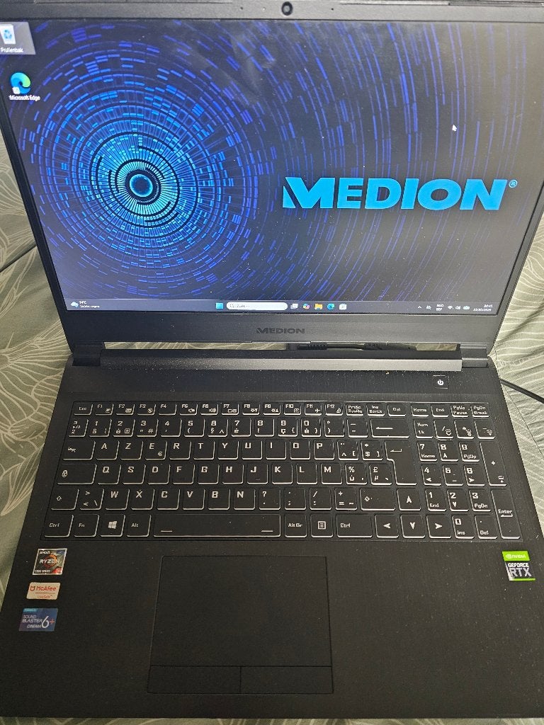 Medion Erazer Crawler E25 Game laptop, Met videokaart, 15 inch, Medion, Zo goed als nieuw