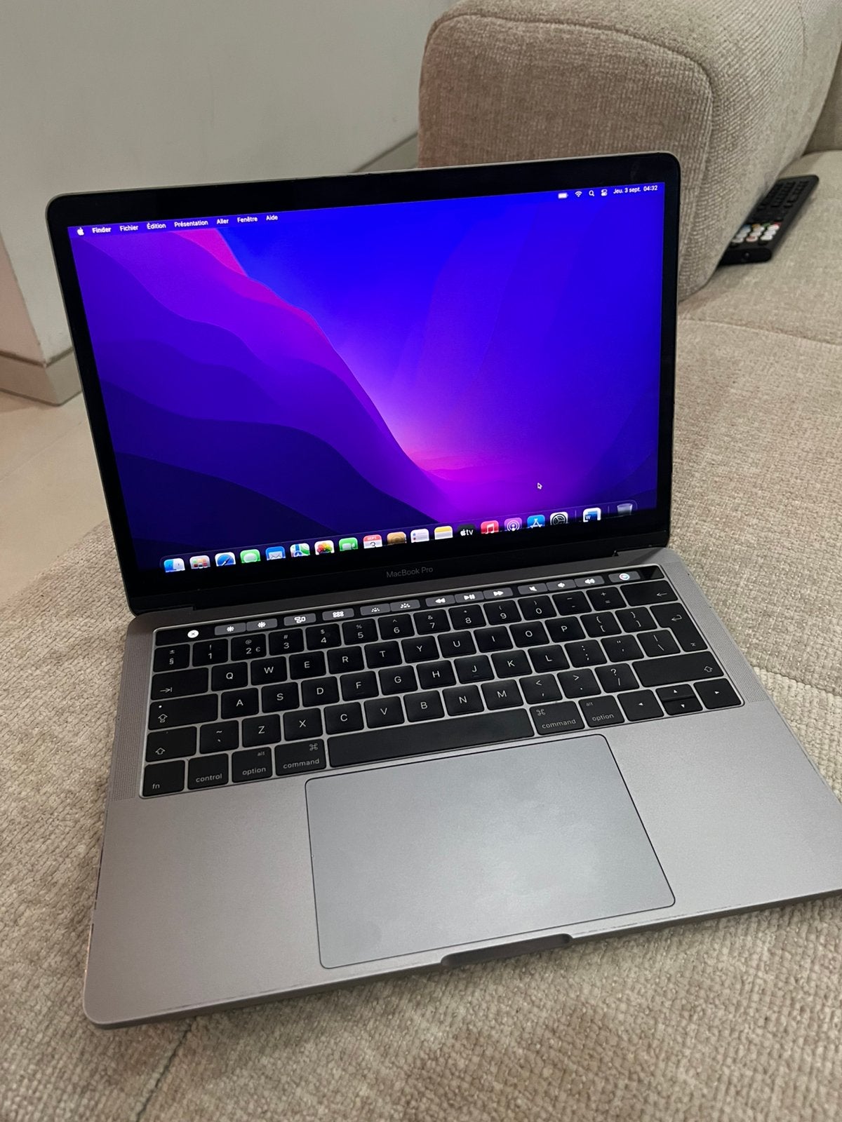 Macbook pro 13’ Touchbar, Informatique & Logiciels, Apple Macbooks, Enlèvement, Comme neuf, MacBook