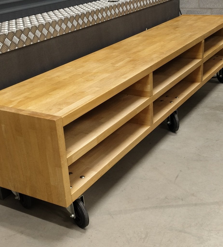 Meuble TV/buffet sur roulettes fabriqué à la main en bois, Maison & Meubles, 200 cm ou plus, Enlèvement, Utilisé, Autres essences de bois