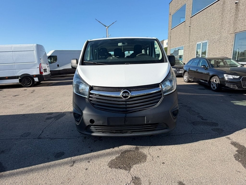 Opel Vivaro (Stock ID 22256) — 2