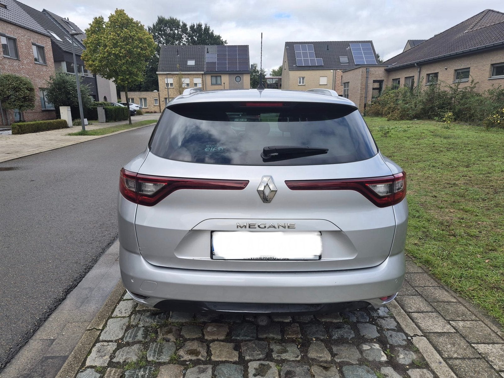 Renault Megane 1.2 Benzine– 2018–173.097 km– incl garantie, Autos, Argent ou Gris, Achat, Euro 6, Entreprise