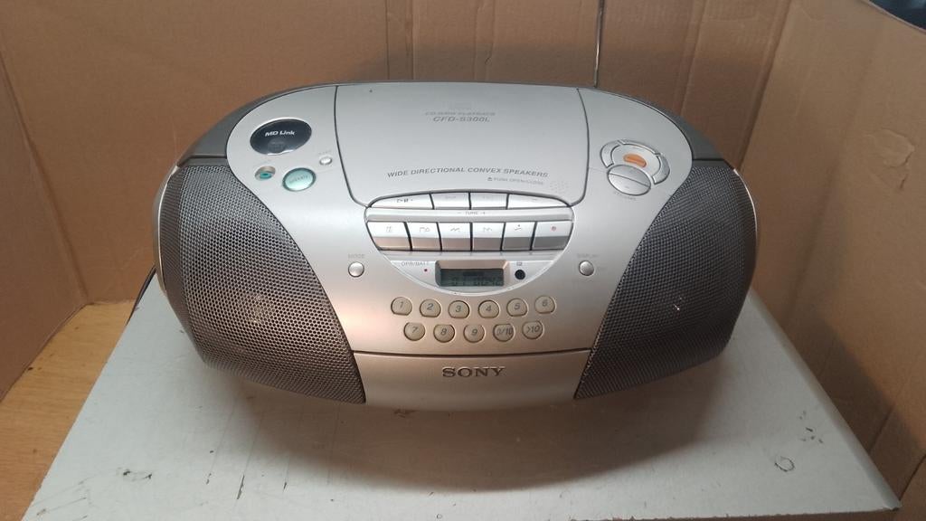 Prachtige radio en cd speler Sony werkt perfect koopje, Enlèvement, Radio