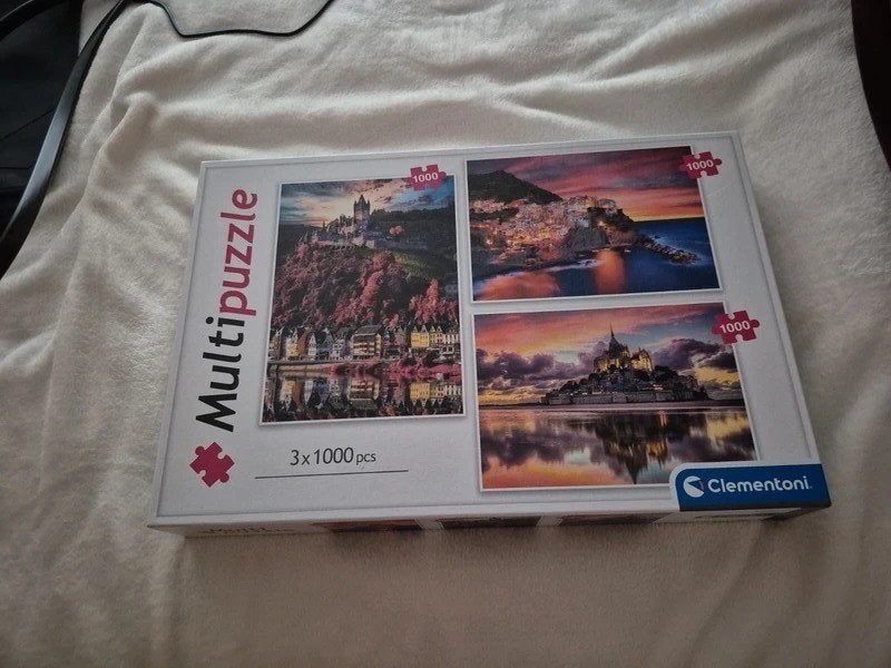 Multipuzzel 3 x 1000 stuks (toeristische plaatsen), Hobby en Vrije tijd, Ophalen of Verzenden, 500 t/m 1500 stukjes, Zo goed als nieuw