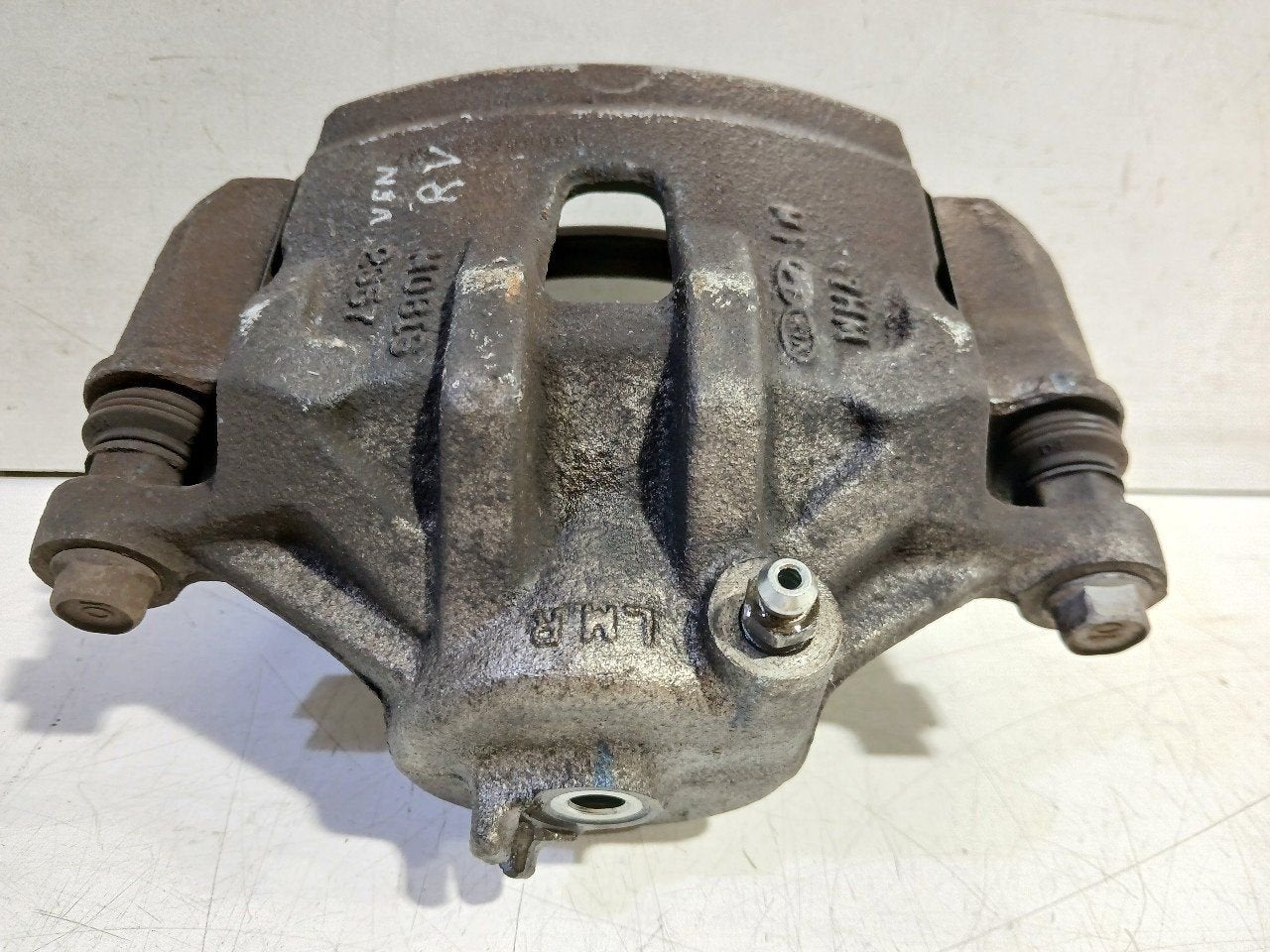 Remklauw rechts voor Hyundai iX 20, Onderdelen@venauto.nl, Van der Ven Autorecycling B.V., Gebruikt, Ettenseweg 76, 4706 PB Roosendaal, The Netherlands