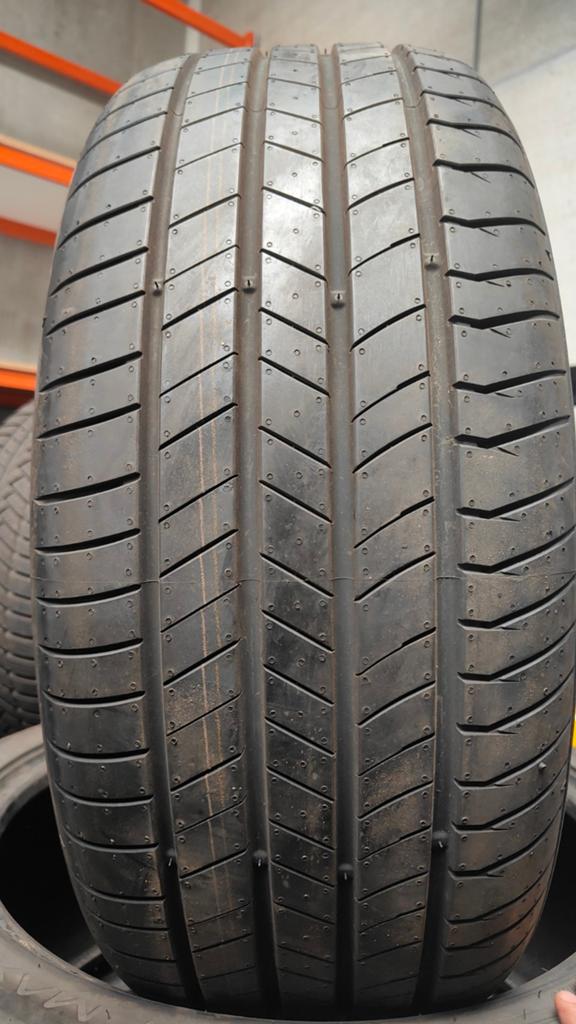 235/50r19 kumho demo 90€ per stuk met montage en balanceren, Ophalen