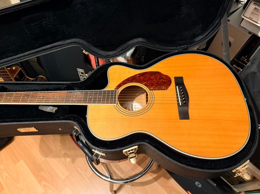Fender Paramount PM-3CE semi-akoestische gitaar. Perfect!, Muziek en Instrumenten, Ophalen, Zo goed als nieuw