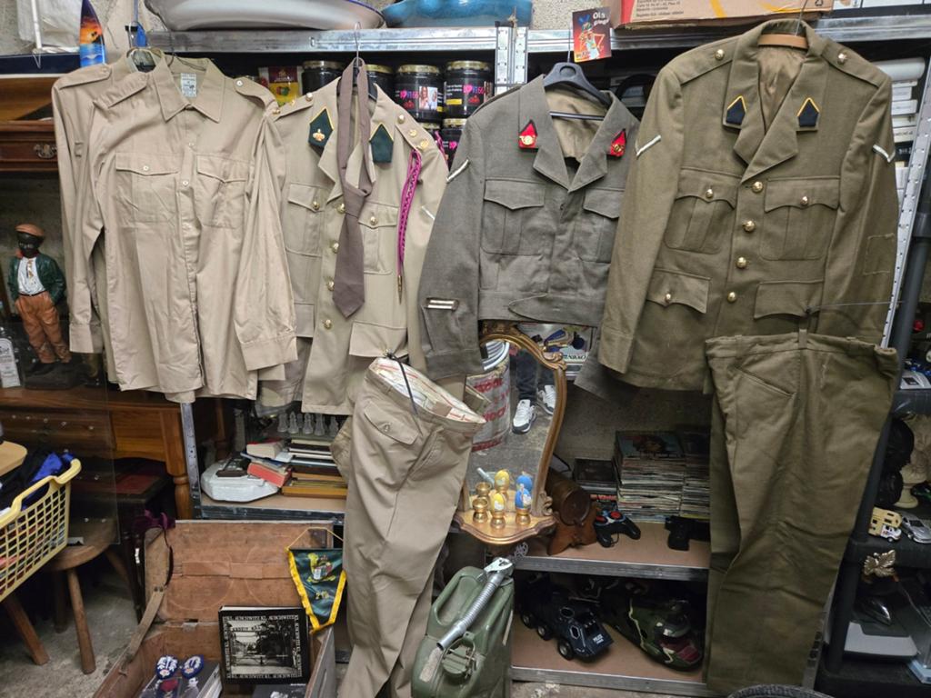 Lot de objet  militaires, Enlèvement ou Envoi