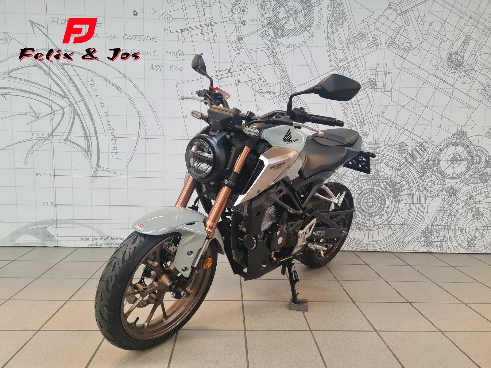 Honda CB125R, Motos, Entreprise, Occasion, Autre, Manuelle