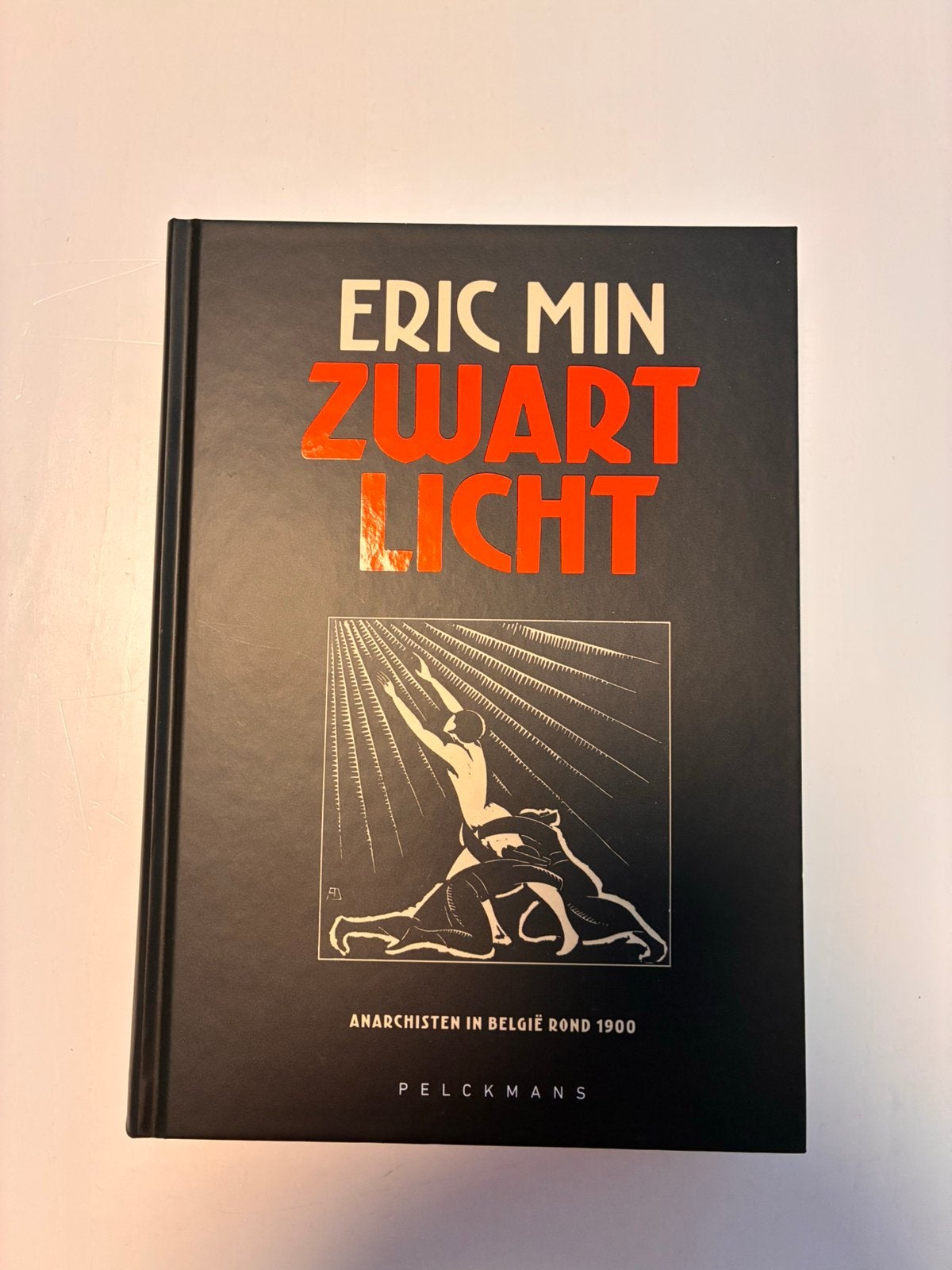 Eric Min - Zwart licht, Boeken, Ophalen of Verzenden, Eric Min