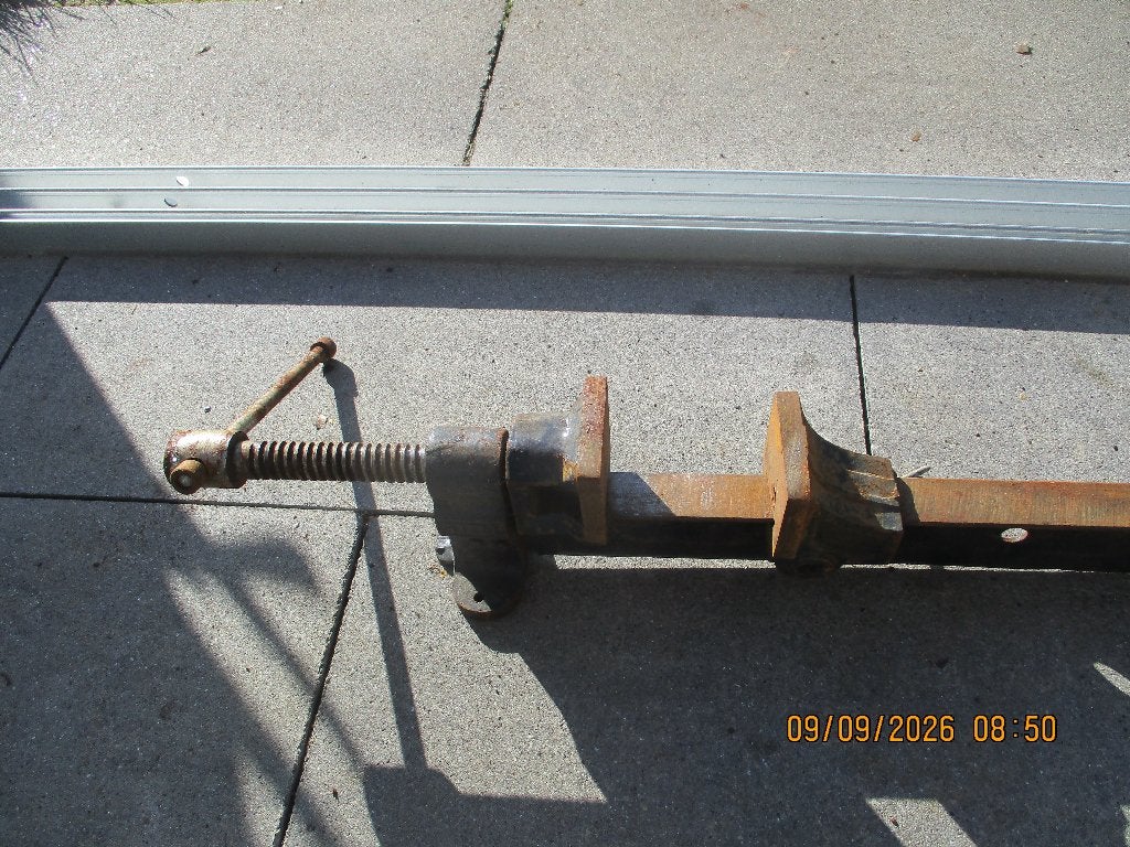 meubelklemmen , T -klemmen , lijmklemmen ; 6 stuks, Doe-het-zelf en Bouw, Ophalen, Gebruikt