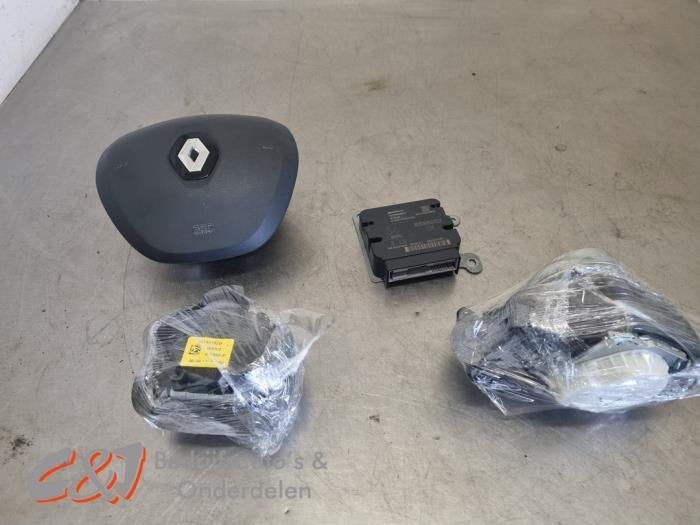 Airbag Set + Module van een Renault Trafic, Gebruikt, -, Renault, -