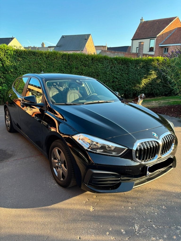 BMW 118i Model Advantage (F40), Auto's, BMW, Voorwielaandrijving, Zwart, 1365 kg, 5 deurs