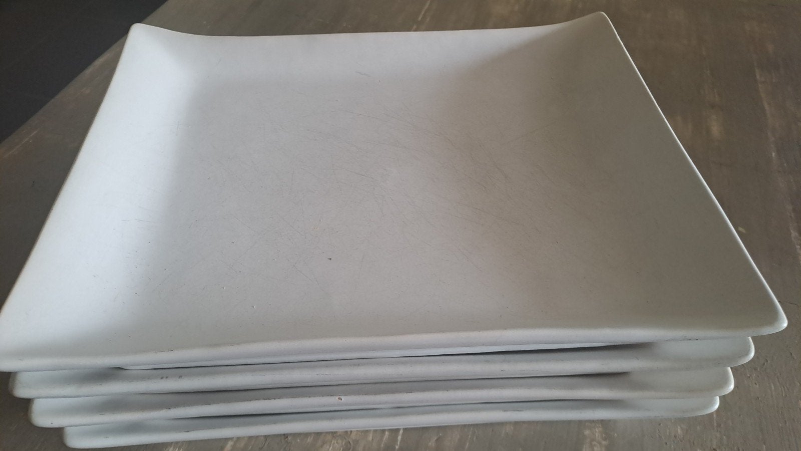 4 assiettes lourdes